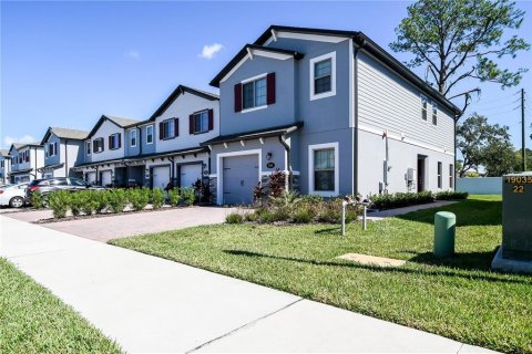 Touwnhouse à louer à Sanford, Floride: 4 chambres, 162.11 m2 № 2156428 - photo 2