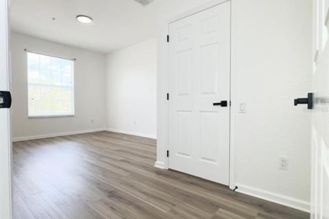 Condo in Orlando, Florida, 3 bedrooms  № 1766090 - photo 26