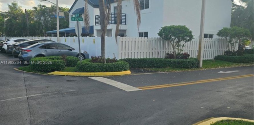 Villa ou maison à Miami, Floride 4 chambres, 134.62 m2 № 2080516