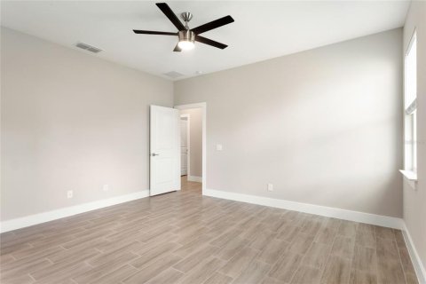 Villa ou maison à louer à Haines City, Floride: 4 chambres, 166.3 m2 № 2431064 - photo 28