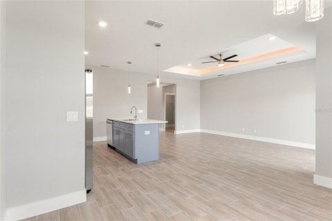 Villa ou maison à louer à Haines City, Floride: 4 chambres, 166.3 m2 № 2431064 - photo 11
