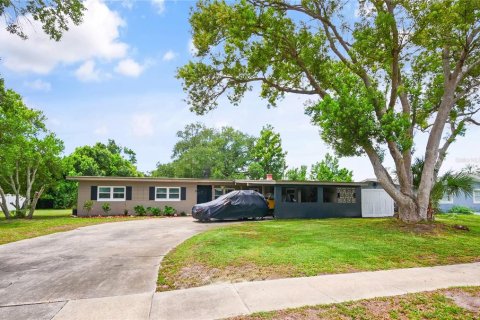 Casa en Orlando, Florida 3 dormitorios, 125.79 m2 № 2235716