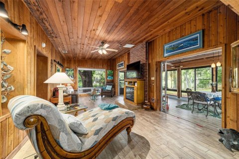 House in Dunnellon, Florida 3 bedrooms, 190.08 sq.m. № 2138698 - photo 17