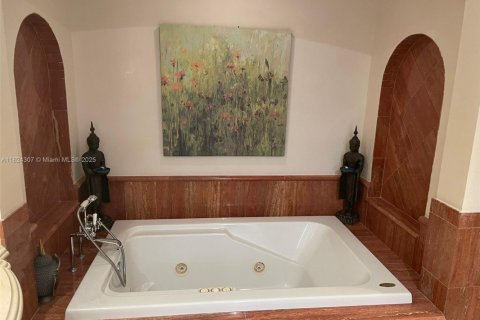 Copropriété à louer à Sunny Isles Beach, Floride: 3 chambres, 205.69 m2 № 1935252 - photo 22