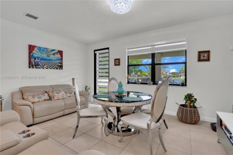Villa ou maison à vendre à Homestead, Floride: 4 chambres, 206.99 m2 № 2191908 - photo 7