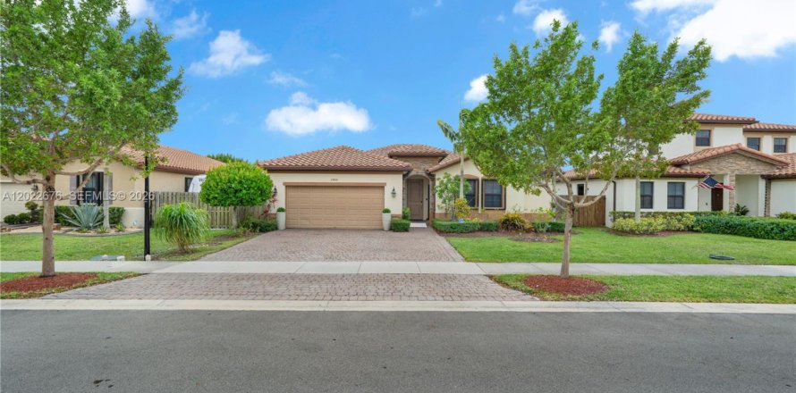 Villa ou maison à Homestead, Floride 4 chambres, 206.99 m2 № 2191908