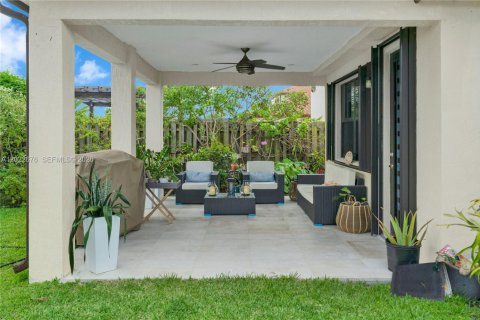 Villa ou maison à vendre à Homestead, Floride: 4 chambres, 206.99 m2 № 2191908 - photo 25
