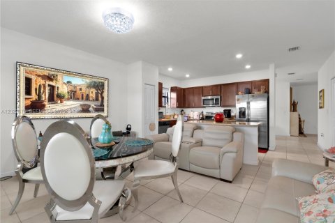 Villa ou maison à vendre à Homestead, Floride: 4 chambres, 206.99 m2 № 2191908 - photo 8
