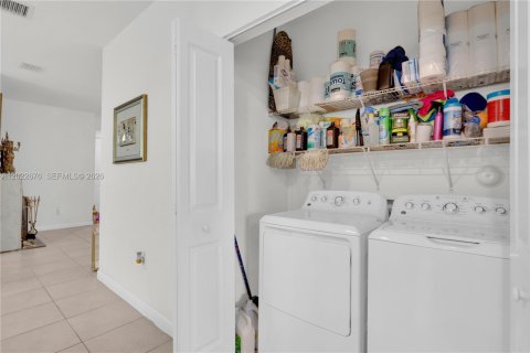 Villa ou maison à vendre à Homestead, Floride: 4 chambres, 206.99 m2 № 2191908 - photo 12
