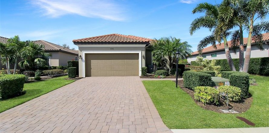 Casa en Bradenton, Florida 3 dormitorios, 182.65 m2 № 1648499