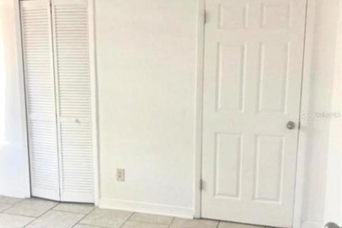 Condo in Orlando, Florida, 1 bedroom  № 1908890 - photo 5