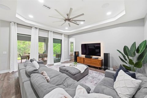 Villa ou maison à vendre à Wesley Chapel, Floride: 5 chambres, 421.31 m2 № 2167580 - photo 26