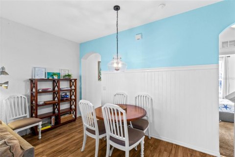 Touwnhouse à vendre à Davenport, Floride: 4 chambres, 138.61 m2 № 2430426 - photo 8