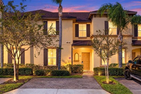 Touwnhouse à Davenport, Floride 4 chambres, 138.61 m2 № 2430426