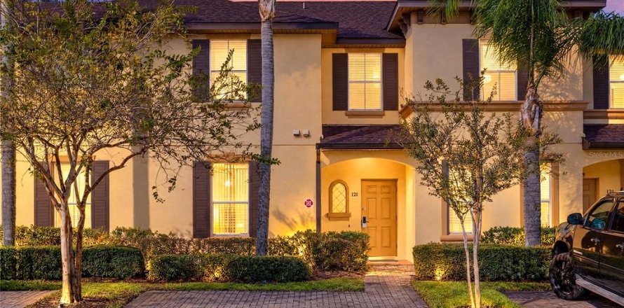Touwnhouse à Davenport, Floride 4 chambres, 138.61 m2 № 2430426