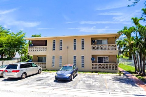 Casa en alquiler en North Miami, Florida, 2 dormitorios, 157.93 m2 № 1974238 - foto 3