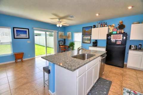 Casa en venta en Haines City, Florida, 4 dormitorios, 178.37 m2 № 2231415 - foto 16
