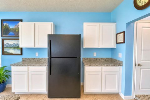 Casa en venta en Haines City, Florida, 4 dormitorios, 178.37 m2 № 2231415 - foto 18