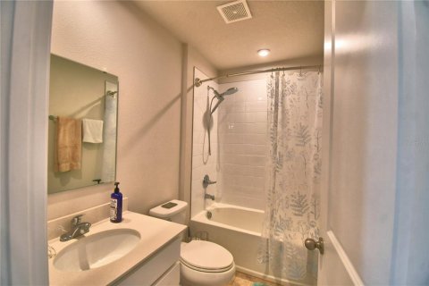 Casa en venta en Haines City, Florida, 4 dormitorios, 178.37 m2 № 2231415 - foto 28