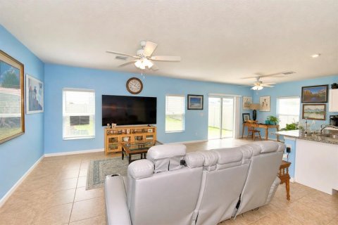 Casa en venta en Haines City, Florida, 4 dormitorios, 178.37 m2 № 2231415 - foto 11