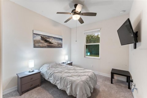 Villa ou maison à vendre à Wesley Chapel, Floride: 4 chambres, 238.85 m2 № 2287300 - photo 8