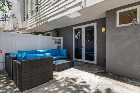 Touwnhouse à vendre à Fort Lauderdale, Floride: 3 chambres, 163.69 m2 № 2191830 - photo 5