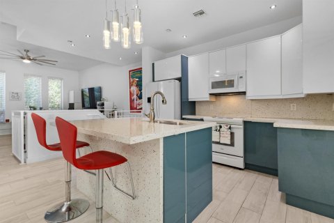 Touwnhouse à vendre à Fort Lauderdale, Floride: 3 chambres, 163.69 m2 № 2191830 - photo 27