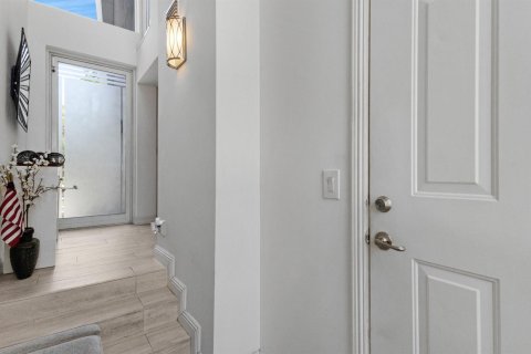 Touwnhouse à vendre à Fort Lauderdale, Floride: 3 chambres, 163.69 m2 № 2191830 - photo 14