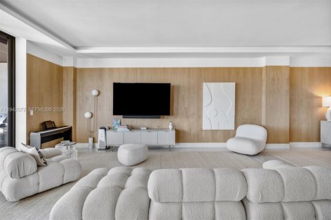 Condominio en venta en Coral Gables, Florida, 4 dormitorios, 280.56 m2 № 2002678 - foto 23