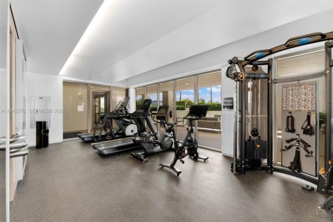 Condominio en venta en Coral Gables, Florida, 4 dormitorios, 280.56 m2 № 2002678 - foto 13