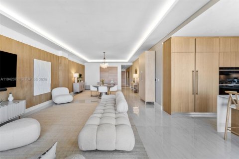 Condominio en venta en Coral Gables, Florida, 4 dormitorios, 280.56 m2 № 2002678 - foto 20