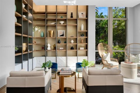 Condominio en venta en Coral Gables, Florida, 4 dormitorios, 280.56 m2 № 2002678 - foto 15