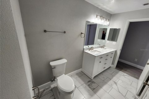 Villa ou maison à vendre à Clermont, Floride: 4 chambres, 202.43 m2 № 2429080 - photo 20