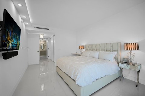 Снять в аренду кондоминиум в Санни-Айлс-Бич, Флорида 3 спальни, 187.66м2, № 1958008 - фото 22