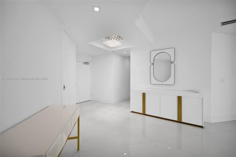 Снять в аренду кондоминиум в Санни-Айлс-Бич, Флорида 3 спальни, 187.66м2, № 1958008 - фото 20