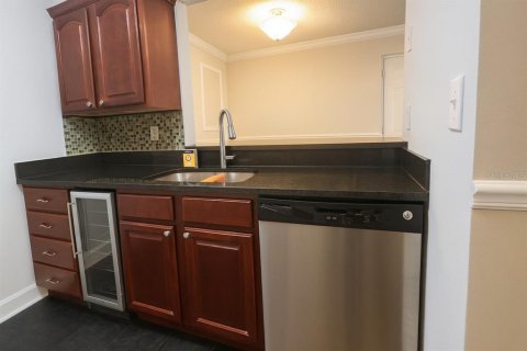 Condo in Orlando, Florida, 3 bedrooms  № 2105378 - photo 10