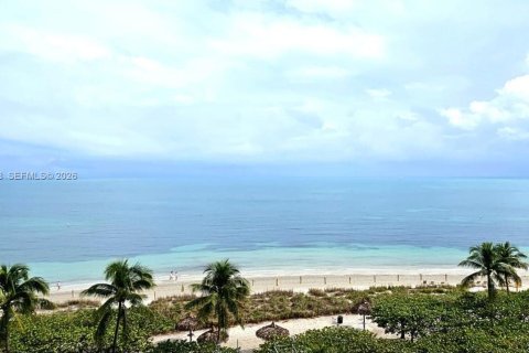 Condo in Key Biscayne, Florida, 2 bedrooms  № 2052795