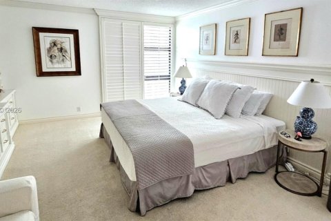 Condo in Key Biscayne, Florida, 2 bedrooms  № 2052795 - photo 12