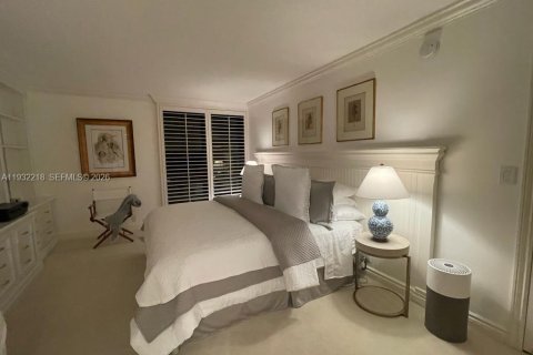 Condo in Key Biscayne, Florida, 2 bedrooms  № 2052795 - photo 30