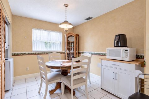Villa ou maison à vendre à Winter Park, Floride: 4 chambres, 173.36 m2 № 2425293 - photo 8