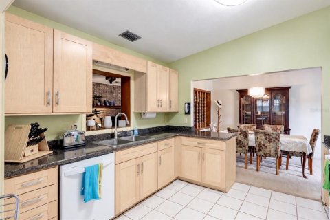 Villa ou maison à vendre à Winter Park, Floride: 4 chambres, 173.36 m2 № 2425293 - photo 10