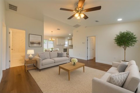 Casa en venta en Ocala, Florida, 3 dormitorios, 120.59 m2 № 1909232 - foto 2