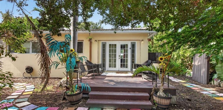 Casa en Fort Lauderdale, Florida 3 dormitorios, 85.93 m2 № 2167592