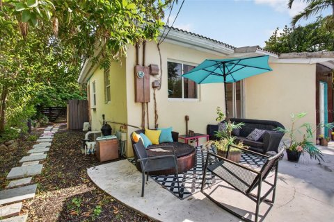 Casa en venta en Fort Lauderdale, Florida, 3 dormitorios, 85.93 m2 № 2167592 - foto 17