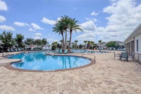 House in STOREY LAKE in Kissimmee, Florida 4 bedrooms, 246.66 sq.m. № 1777506 - photo 27