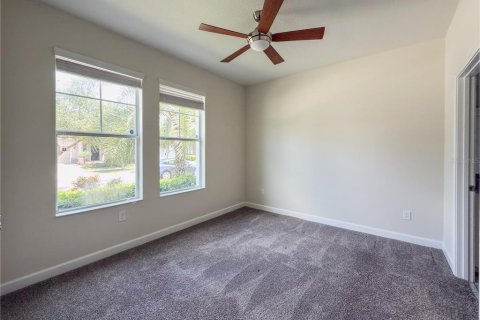 House in STOREY LAKE in Kissimmee, Florida 4 bedrooms, 246.66 sq.m. № 1777506 - photo 20