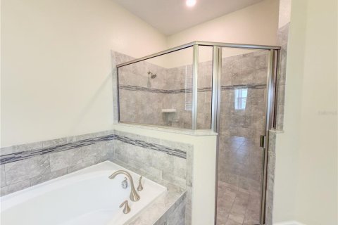 House in STOREY LAKE in Kissimmee, Florida 4 bedrooms, 246.66 sq.m. № 1777506 - photo 13