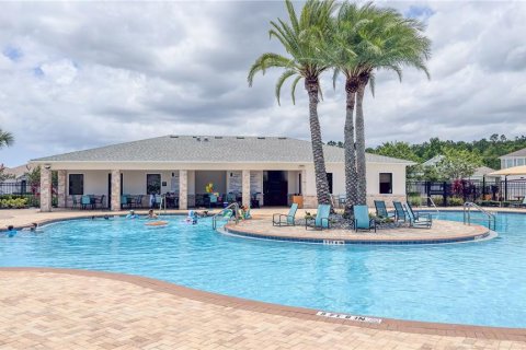 House in STOREY LAKE in Kissimmee, Florida 4 bedrooms, 246.66 sq.m. № 1777506 - photo 28