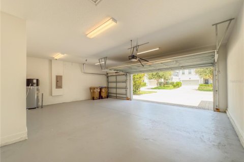 House in STOREY LAKE in Kissimmee, Florida 4 bedrooms, 246.66 sq.m. № 1777506 - photo 25