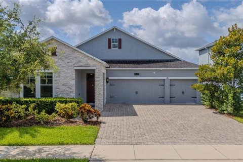 House in STOREY LAKE in Kissimmee, Florida 4 bedrooms, 246.66 sq.m. № 1777506 - photo 1